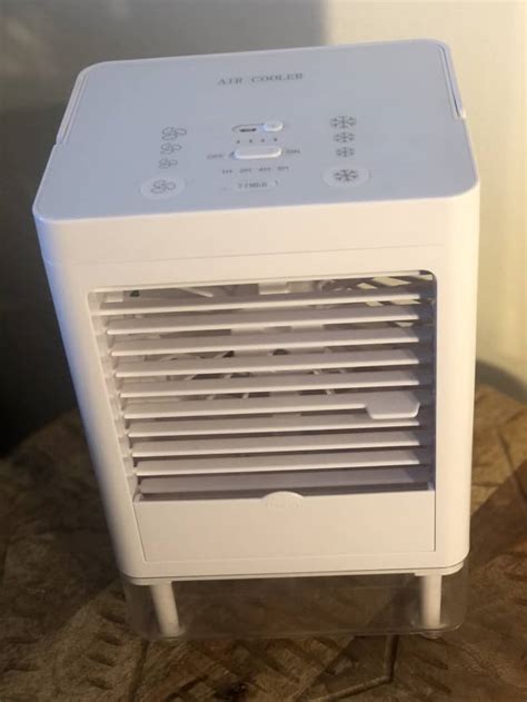 Portable Bedroom Air Conditioner for Hot Flashes | Apartment Therapy