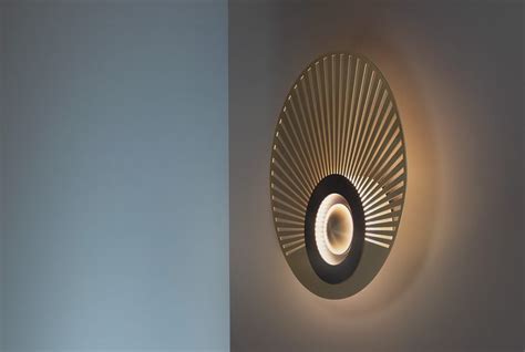 Earth Led Wall Ceiling Light Satulight