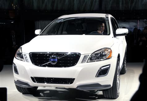 Volvo XC60 Plug-in Diesel Hybrid | Inhabitat - Green Design, Innovation, Architecture, Green ...