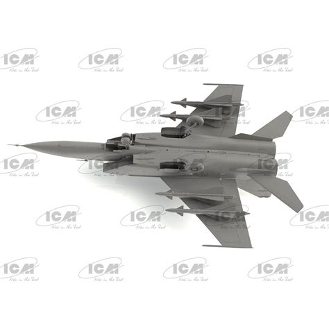 ICM 1 72 MiG 25 PD SOVIET INTERCEPTOR FIGHTER Skala 1 72 Samoloty