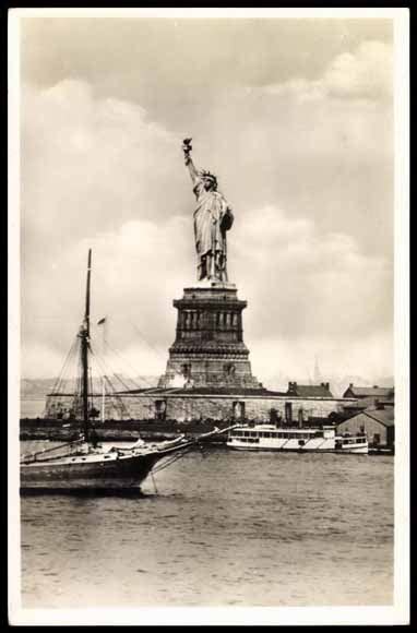 Ansichtskarte Postkarte New York City Freiheitsstatue Akpool De