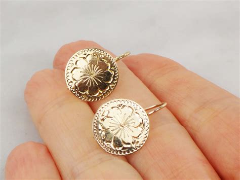 Vintage 14k Disc Earrings Gold Dangle Earrings Round Floral Etsy