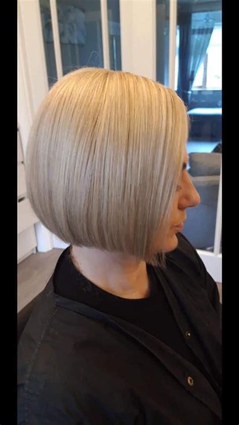 Pin By Bob2bob On Inverted Bob Bob Hairstyles Blonde Bob Hairstyles