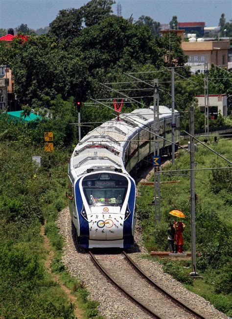 In Photos Pm Modi Flags Off Delhi Dehradun Vande Bharat Express