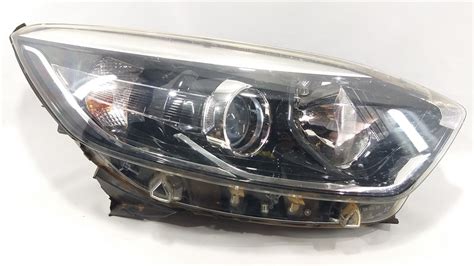 FAROL DIANTEIRO DIREITO RENAULT CAPTUR RECUPERAR SUPORTES Ano 2017 2018