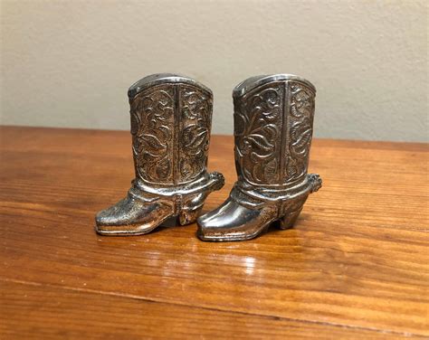 Vintage Cowboy Boot Salt And Pepper Shakers Etsy Vintage Cowboy