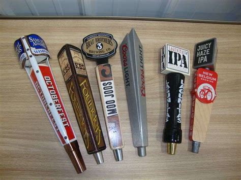 Lot Of 6 Assorted Tap Handles Bid Master Auctions