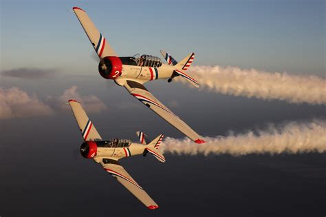 The Airshow Warbird Thunder Airshows