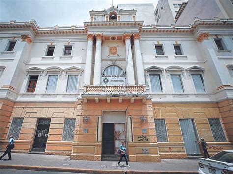 Palacio Municipal A La Espera De Recuperar Su Grandeza Y Legado