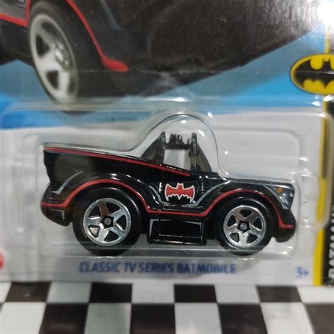 Hot Wheels Classic TV Series Batmobile 2022 Shopee Brasil