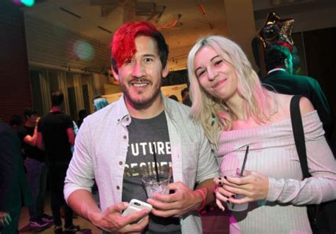 Who Is Youtuber Markiplier His Wiki Girlfriend Net Worth Height