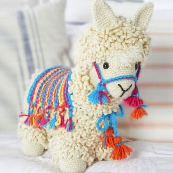 Llama No Drama Free Amigurumi Pattern