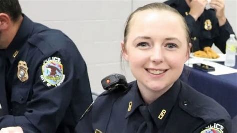 Tennessee Police Dept SCANDAL: Blonde Officer Allowed Black Cops To RUN ...