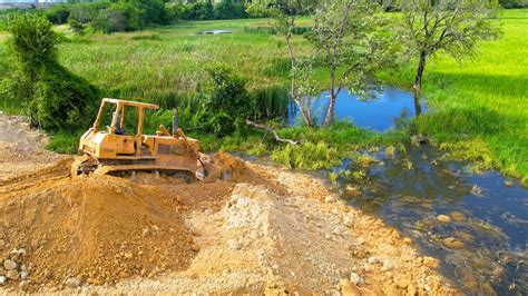 Wow Incredible Bulldozer Komatsu D53A Pushing Soil Dump Truck