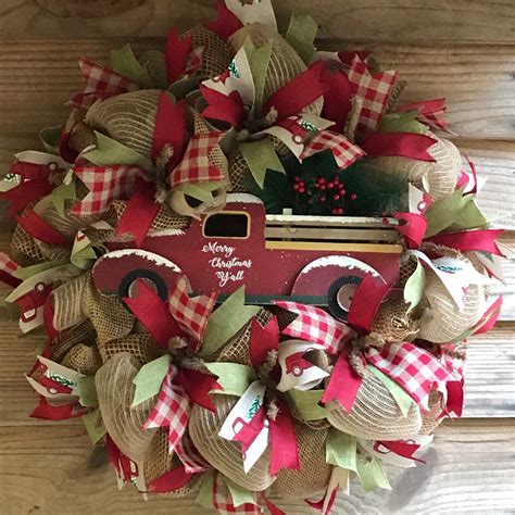 Red Truck Christmas Wreath | Etsy | Christmas wreaths, Wreaths, Christmas