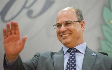 Witzel Veta Multa M Nima De R Mil Por Discrimina O Racial No Rj