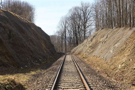 Remont linii kolejowej ze Świdnicy do Jedliny Zdrój stan prac na