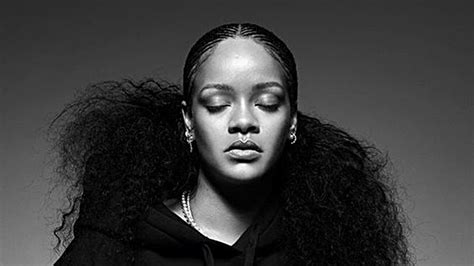 Rihanna lança Lift me up Single que encabeça a trilha de Black