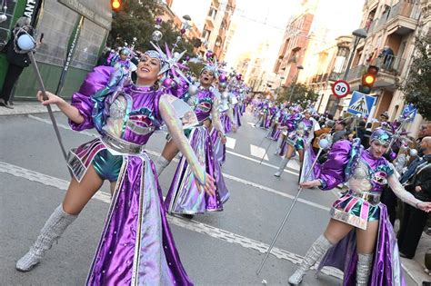 Valdepeñas convoca el XLI Concurso Regional de Carrozas y Comparsas