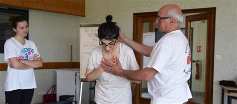 Le Chambon Feugerolles Apprendre Les Gestes De Premiers Secours Avec