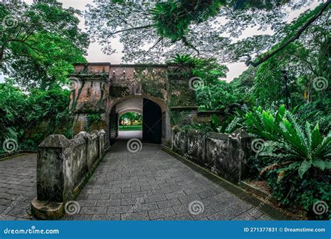 Fort Gate In Fort Canning Park Dit Park Is Een Iconisch Hoogtepunt In