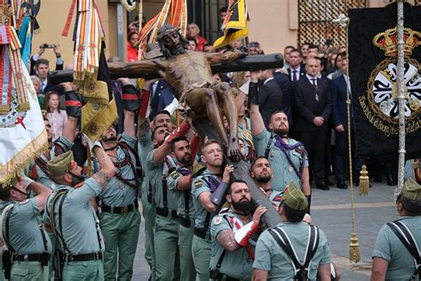 El Desembarco De La Legión En Málaga Con El Cristo De La Buena Muerte En Imágenes