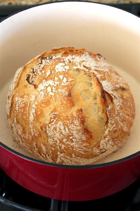 This Bread Is Super Easy And Super Good Baking It In A Hot Enamel Cast Iron Pot Makes It Taste