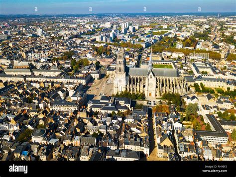 Orleans France Hi Res Stock Photography And Images Alamy