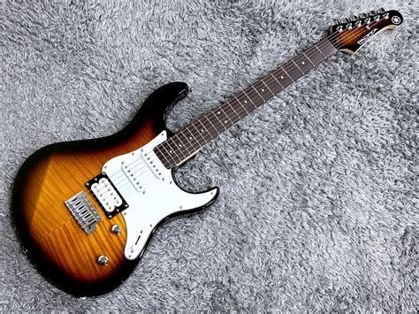 YAMAHA Pacifica 212VFM TBS