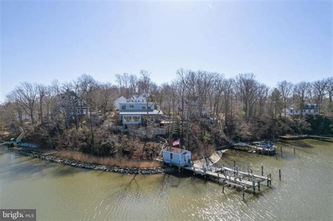 With Waterfront - Homes for Sale in Edgewater, MD | realtor.com®