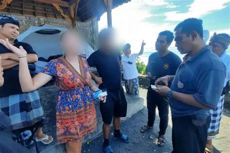 Foto Kemah Saat Hari Raya Nyepi 2 WNA Dideportasi Dari Bali Halaman 2