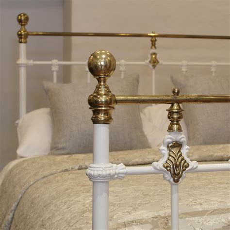 Double Brass And Iron Bed In White Md140 For Sale At 1stdibs White Iron Bed White Brass Bed