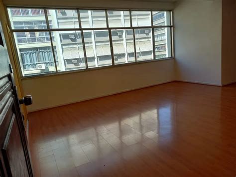 Apartamento Na Rua Tonelero Copacabana Em Rio De Janeiro Por R