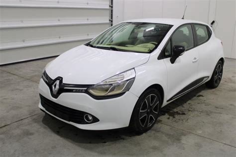 Renault Clio IV 0 9 Energy TCE 90 12V Salvage Vehicle 2013 White