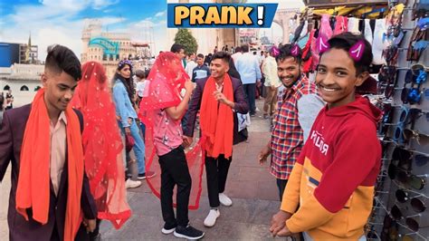 Sadi Prank On Public Public Ke Samne Kiya Sadi Op Creative