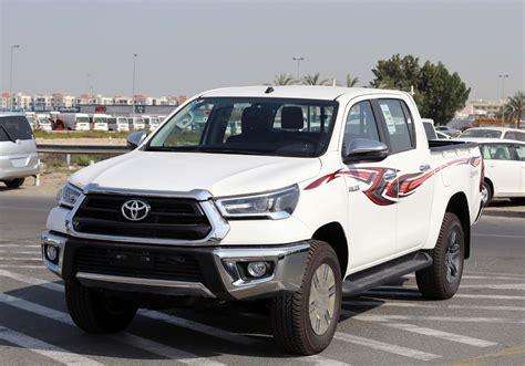 New Toyota Hilux 2023 (1639422) | YallaMotor.com