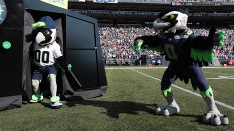 Seahawks mascot Blitz gets a sidekick: Boom