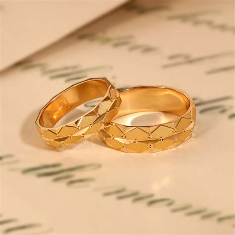 Couple Rings Gold Kalyan Jewellers Outlet | www.aikicai.org