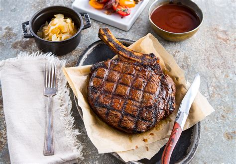 » Your Guide to Searing Steaks Before Grilling