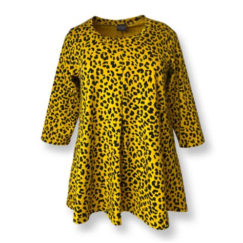 Rosemin Lisa Karrygul bluse i A form med sort leopard med læg foran