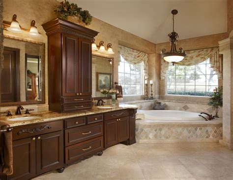 Balmoral Bath Traditional Bathroom Dallas By Euro Design Build