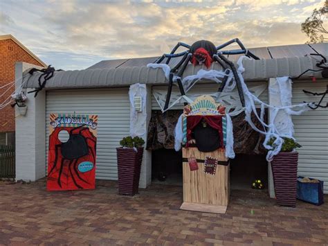 Spider House Halloween 2021 | Halloween crafts, Spider house, Halloween