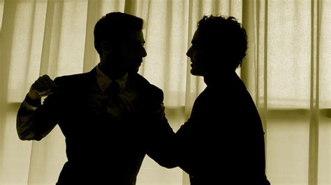 La Fidanzata Di Nonna Arriva Su Netflix Il Film Con Due Donne Over Innamorate Gay It