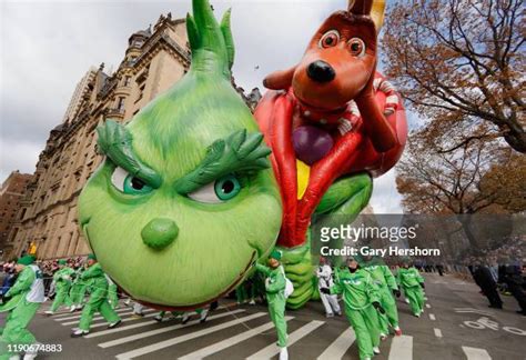 Grinch Day Photos and Premium High Res Pictures - Getty Images