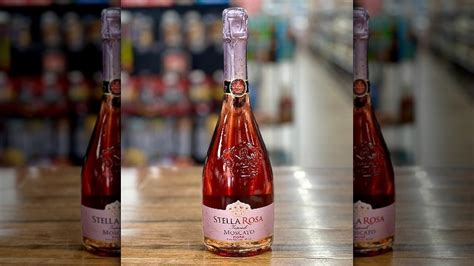 15 Best Stella Rosa Wine Flavors Ranked