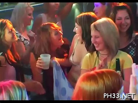 Lots Of Oral Stimulation From Blondes And Massing Group Sex At Night Club XNXX