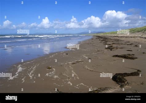 Harlech Beach Wales Stock Photo - Alamy