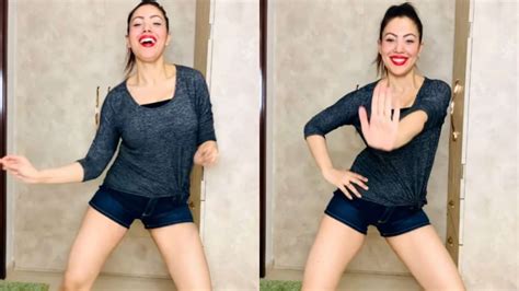 Taarak Mehta Ka Ooltah Chashmah Fame Munmun Dutta Aka Babitaji Dances