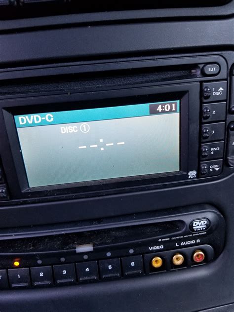 Dvd Players From Minivan That Play Mp3 Discs Chrysler 300m