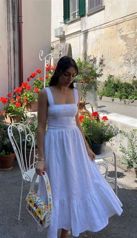 Italy Outfits You Need to Copy This Summer